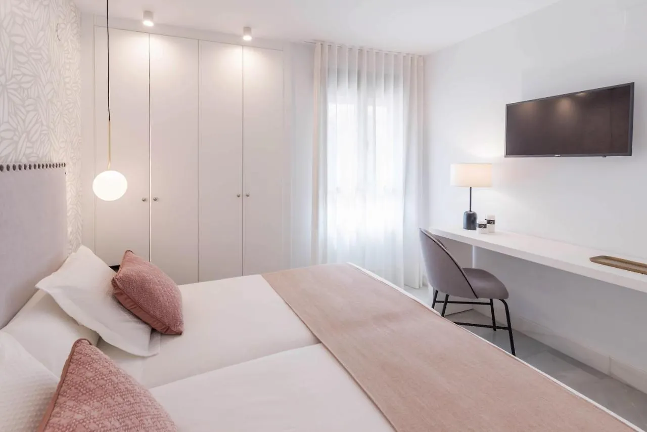 Premium Apartment & Free Parking By Ele Apartments Malaga Spain